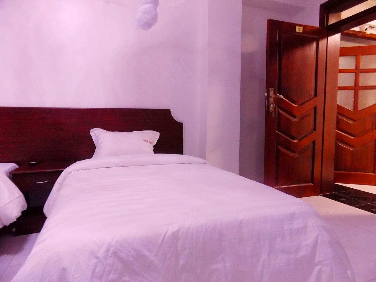 Sunrise Hotel Kampala Eksteriør bilde